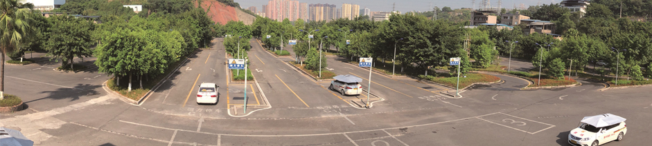 ���쳤���У