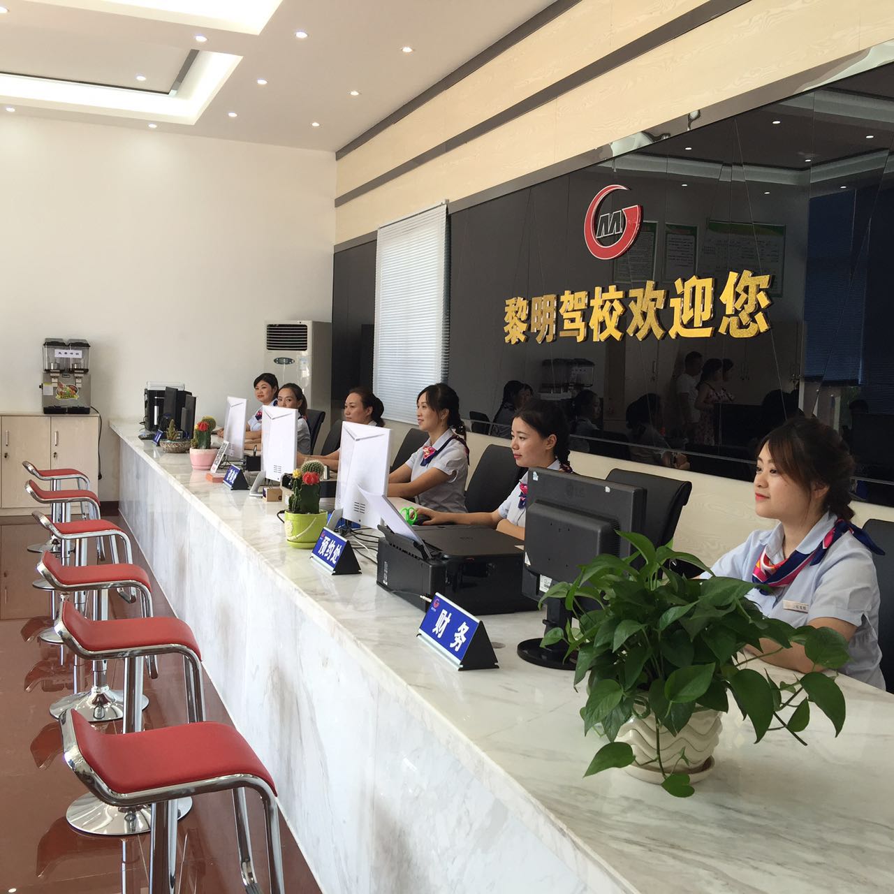 ѵ������