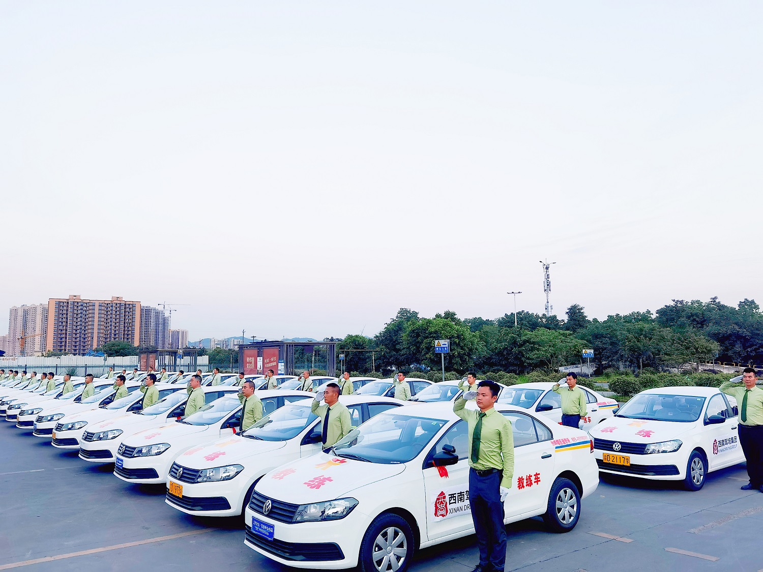 ���ػ���